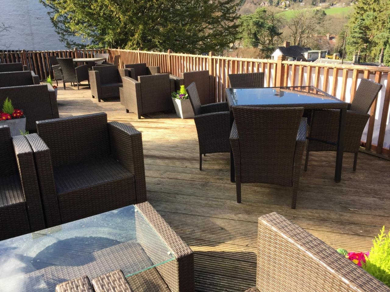 Coquetvale Hotel Ротбъри Екстериор снимка
